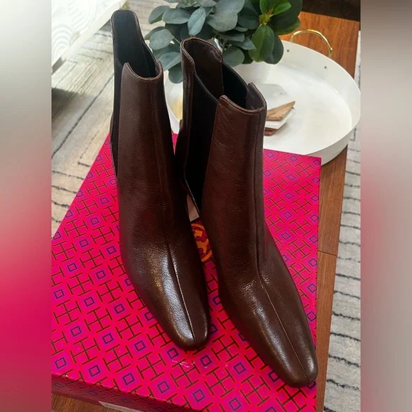 Tory Burch - Banana Chelsea Boot - coco brown - Picture 4 of 6